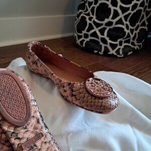 TORY BURCH Minnie Travel Ballet Flat in Blush Snake Print Leather Size 7
